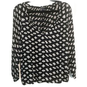 Lucky Brand Flowy Boho Long Sleeve Print Blouse Open Round Vneck Elastic at Cuff